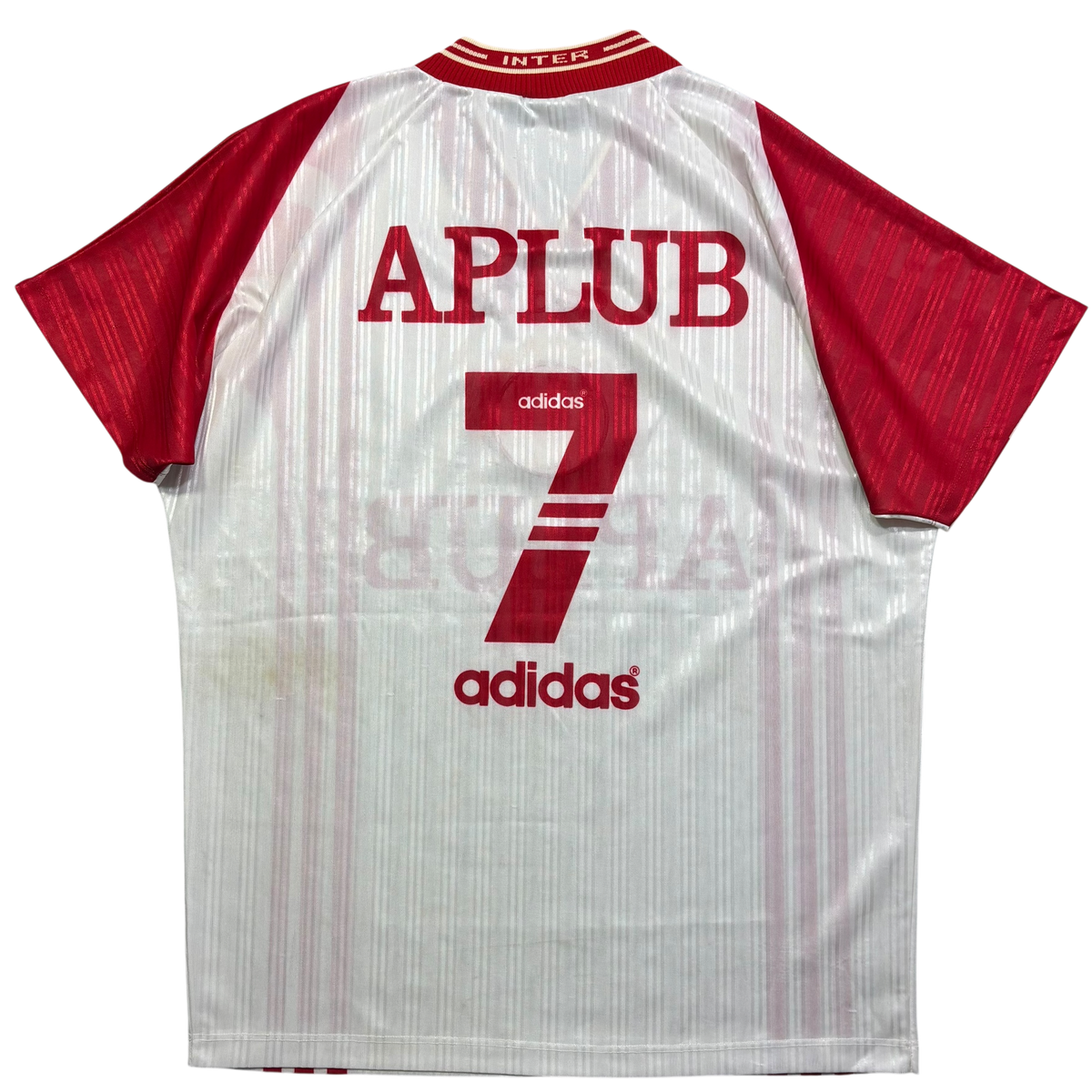 Internacional 1997 GG