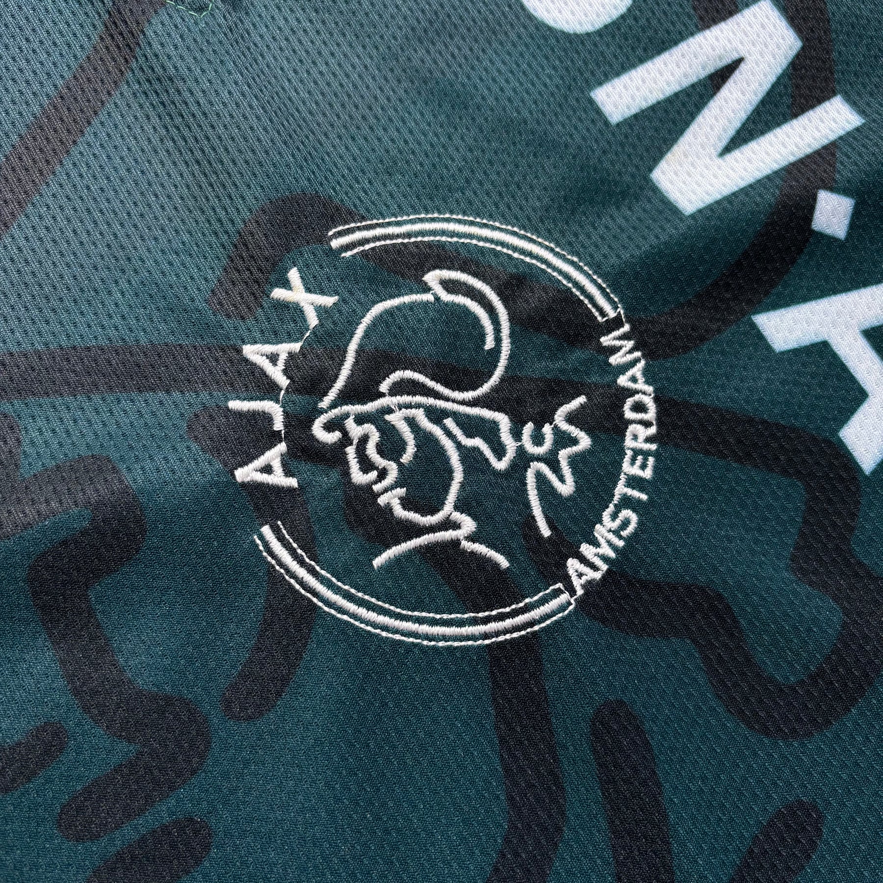 Ajax 1995 G