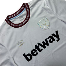 Carregar imagem no visualizador da galeria, West Ham 2023 G
