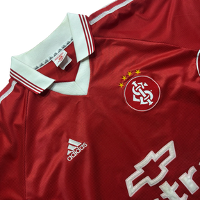 Internacional 1999 GG