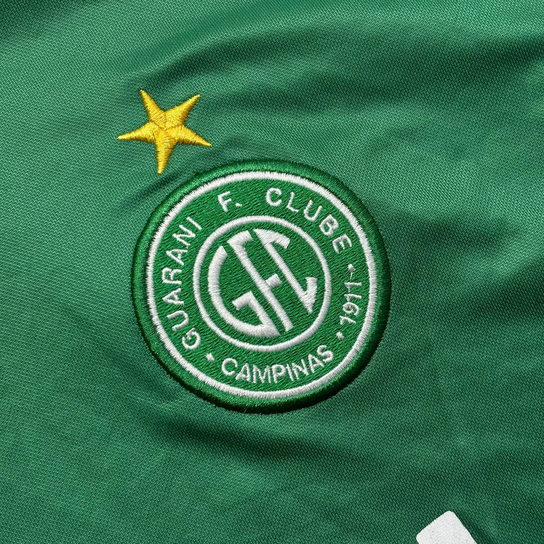 Guarani 2002 GG