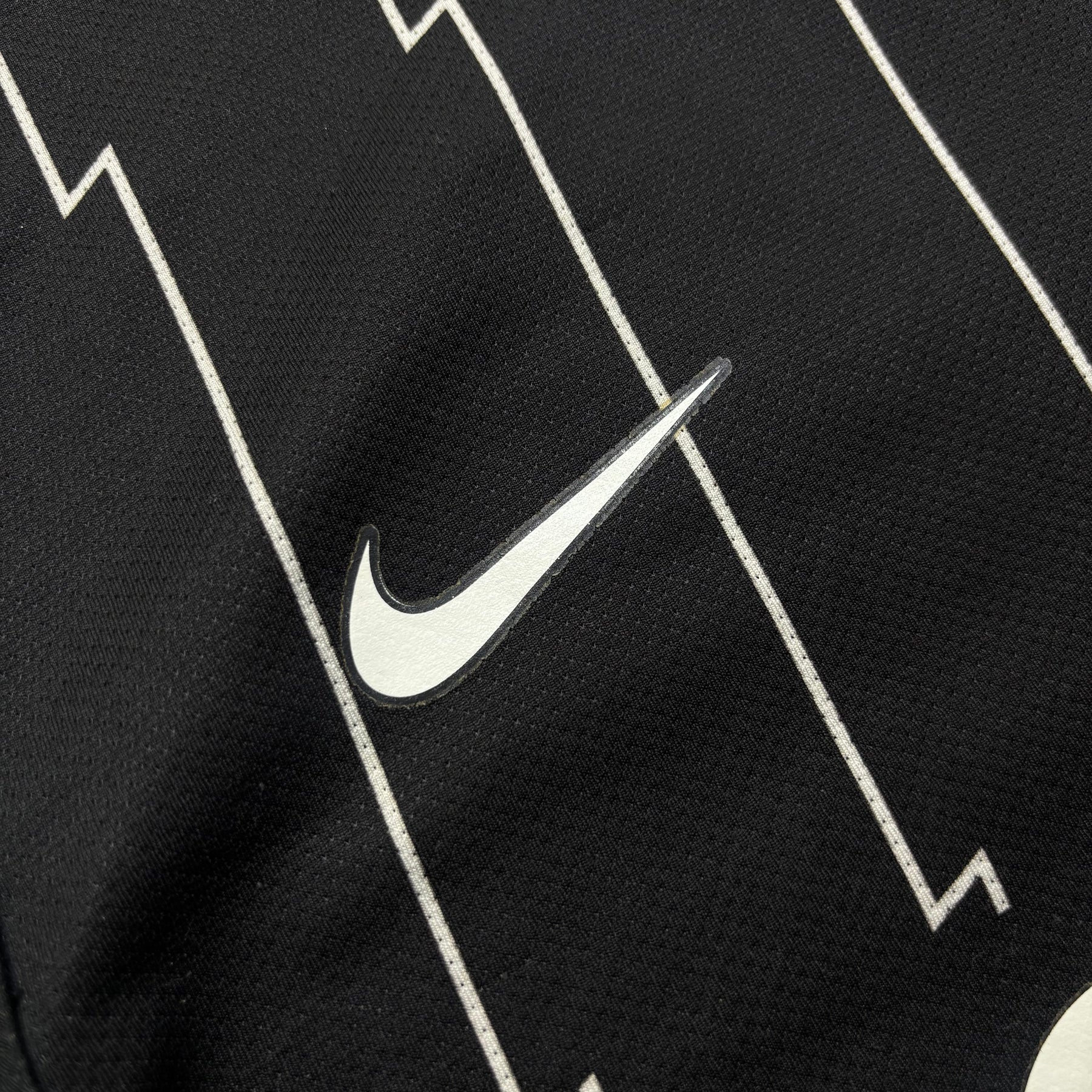 Corinthians 2011 M