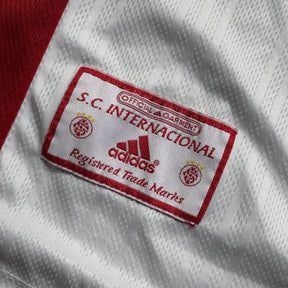 Internacional 1998 GG