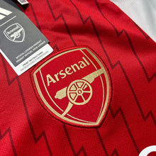 Carregar imagem no visualizador da galeria, Arsenal 2023 M
