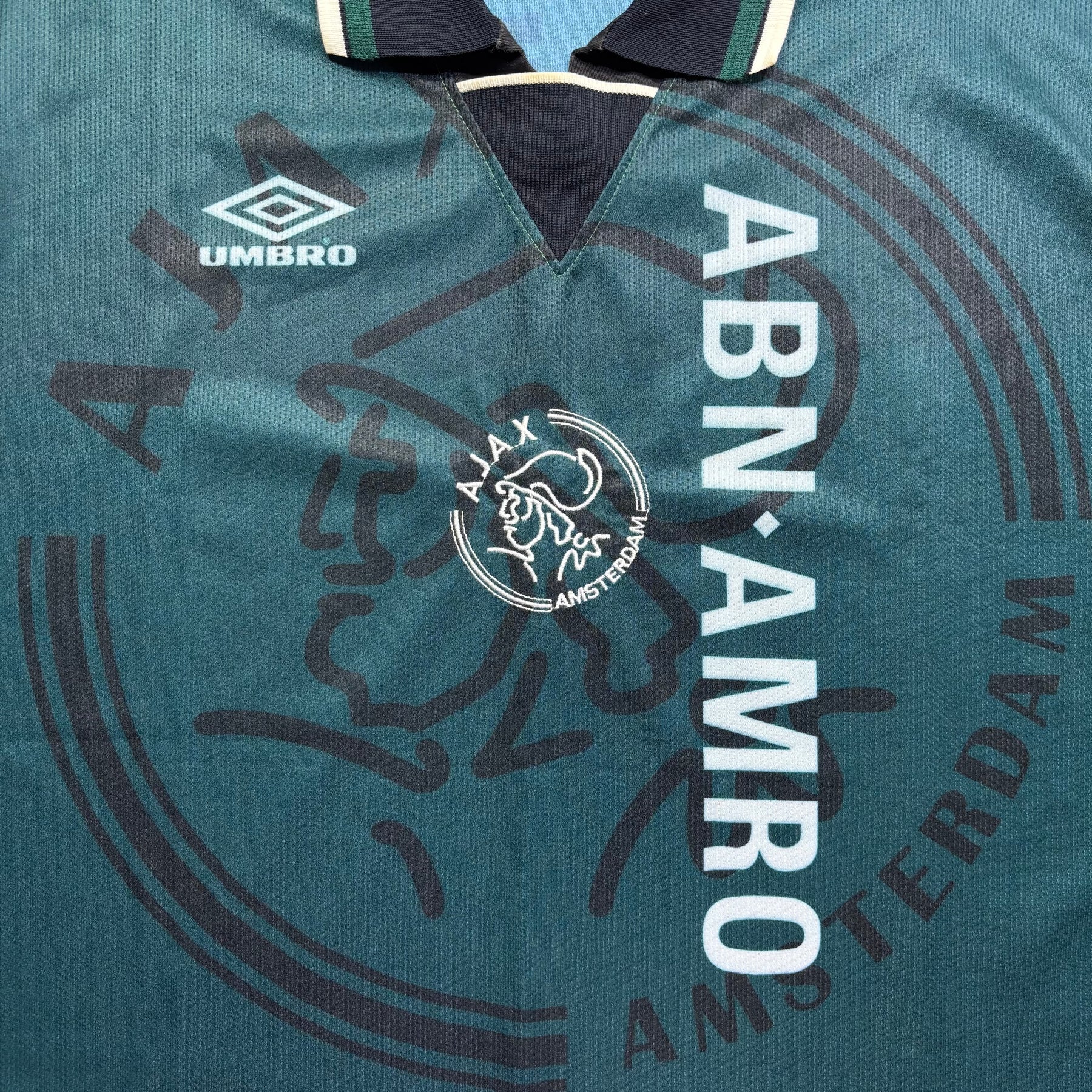 Ajax 1995 G