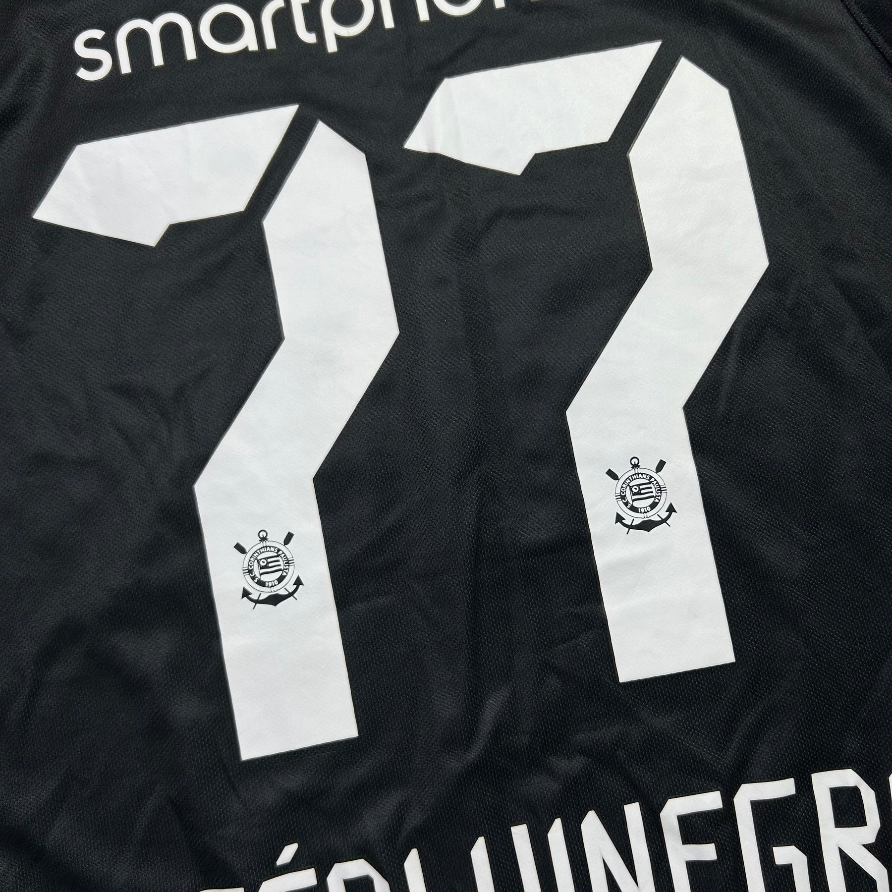 Corinthians 2017 M
