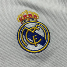 Carregar imagem no visualizador da galeria, Real Madrid 2018 P

