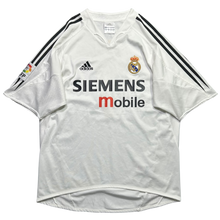 Carregar imagem no visualizador da galeria, Real Madrid 2004 M
