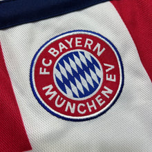 Carregar imagem no visualizador da galeria, Bayern de Munique 2001 GG
