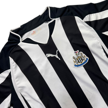 Carregar imagem no visualizador da galeria, Newcastle 2010 M
