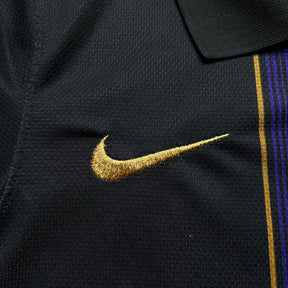 Corinthians 2010 M