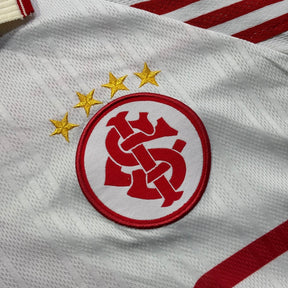 Internacional 1998 GG