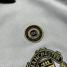 Carregar imagem no visualizador da galeria, Manchester United 2001 G
