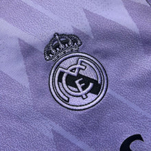 Carregar imagem no visualizador da galeria, Real Madrid 2022 M
